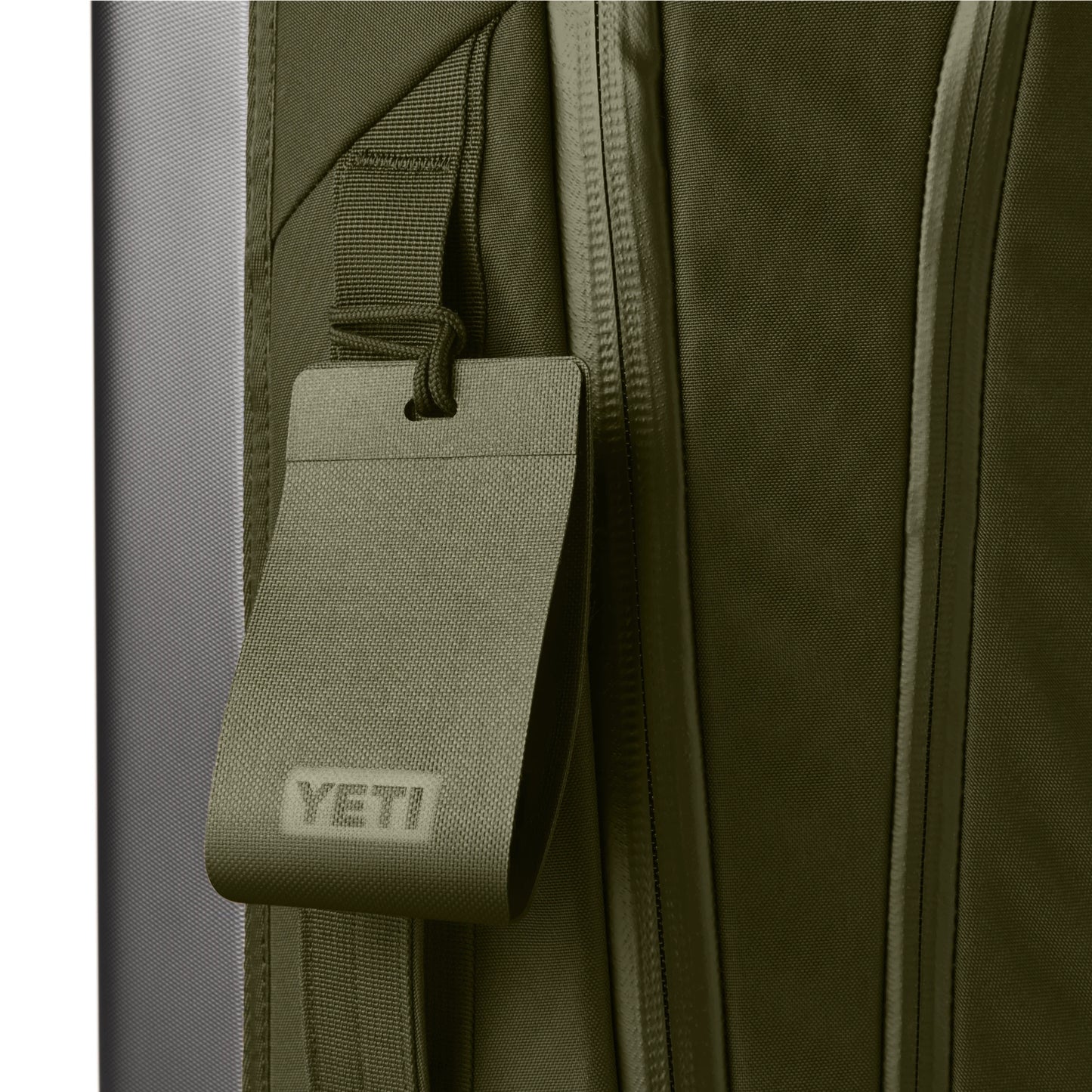 35L/22" Carry-On Luggage