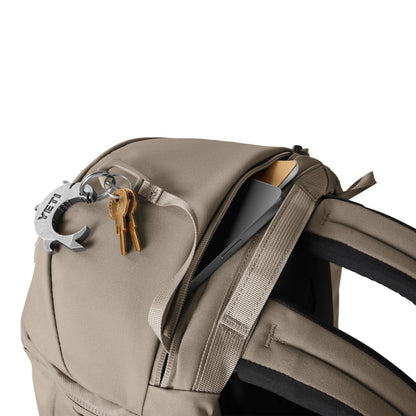18L Everyday Carry Backpack