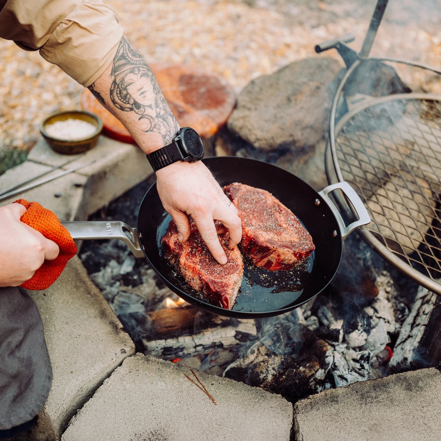 Carbon Steel Pan 12