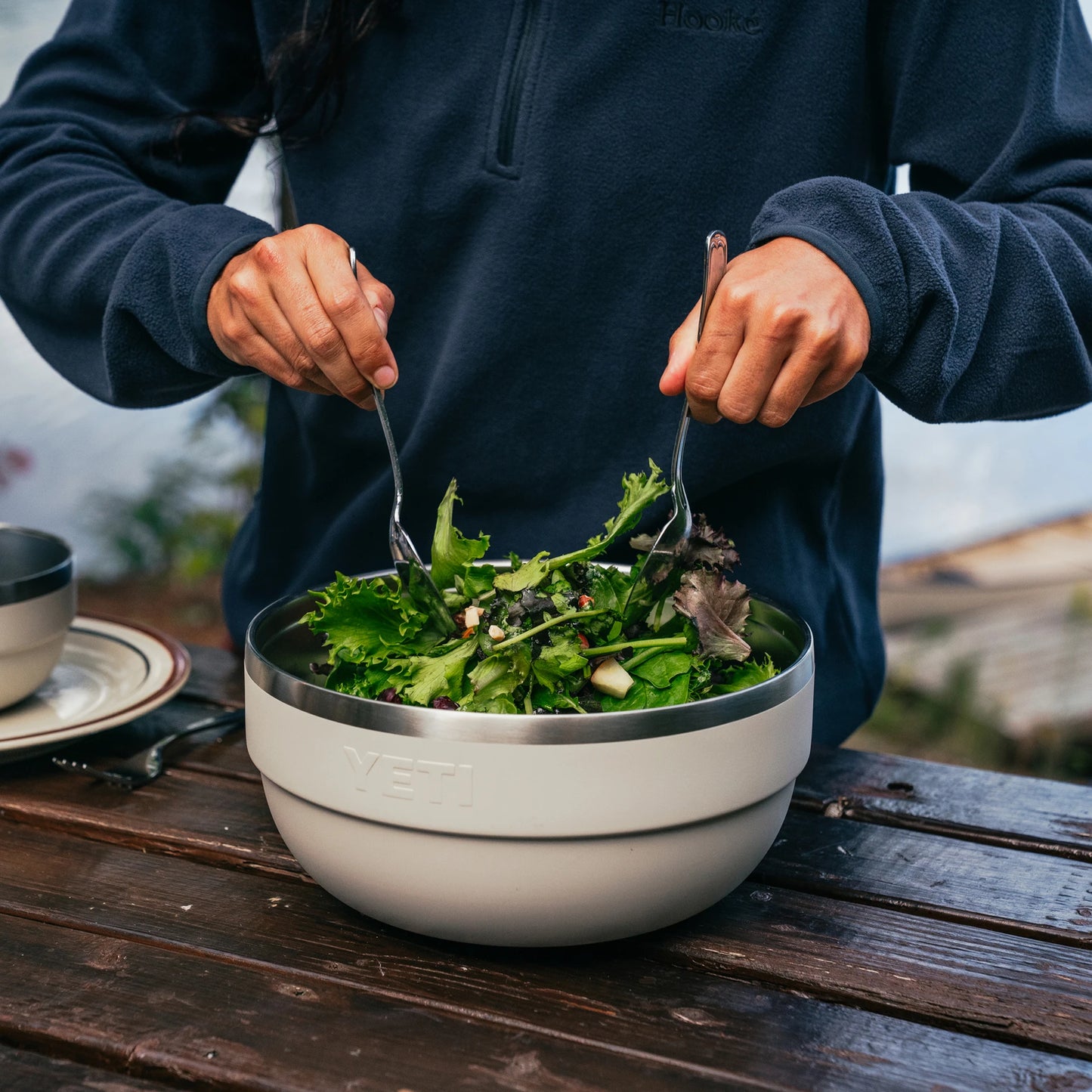 4.5 QT Insulated Bowl